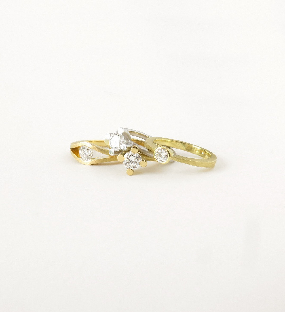 Solitari or amb diamant 0,30ct SI1 D