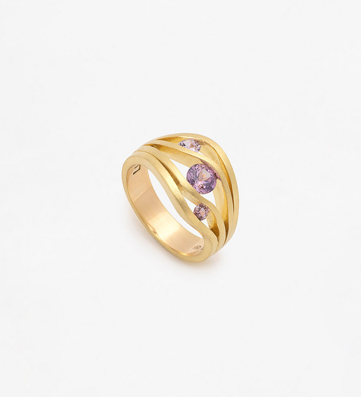 Solitari or i safir lila Wennick-Lefèvre 0,726 ct