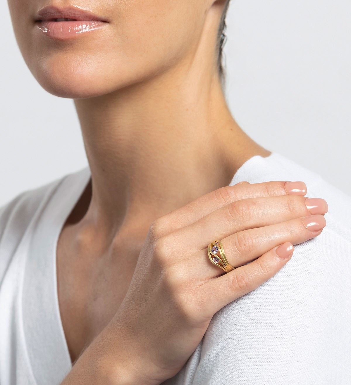 Solitari or i safir lila Wennick-Lefèvre 0,726 ct