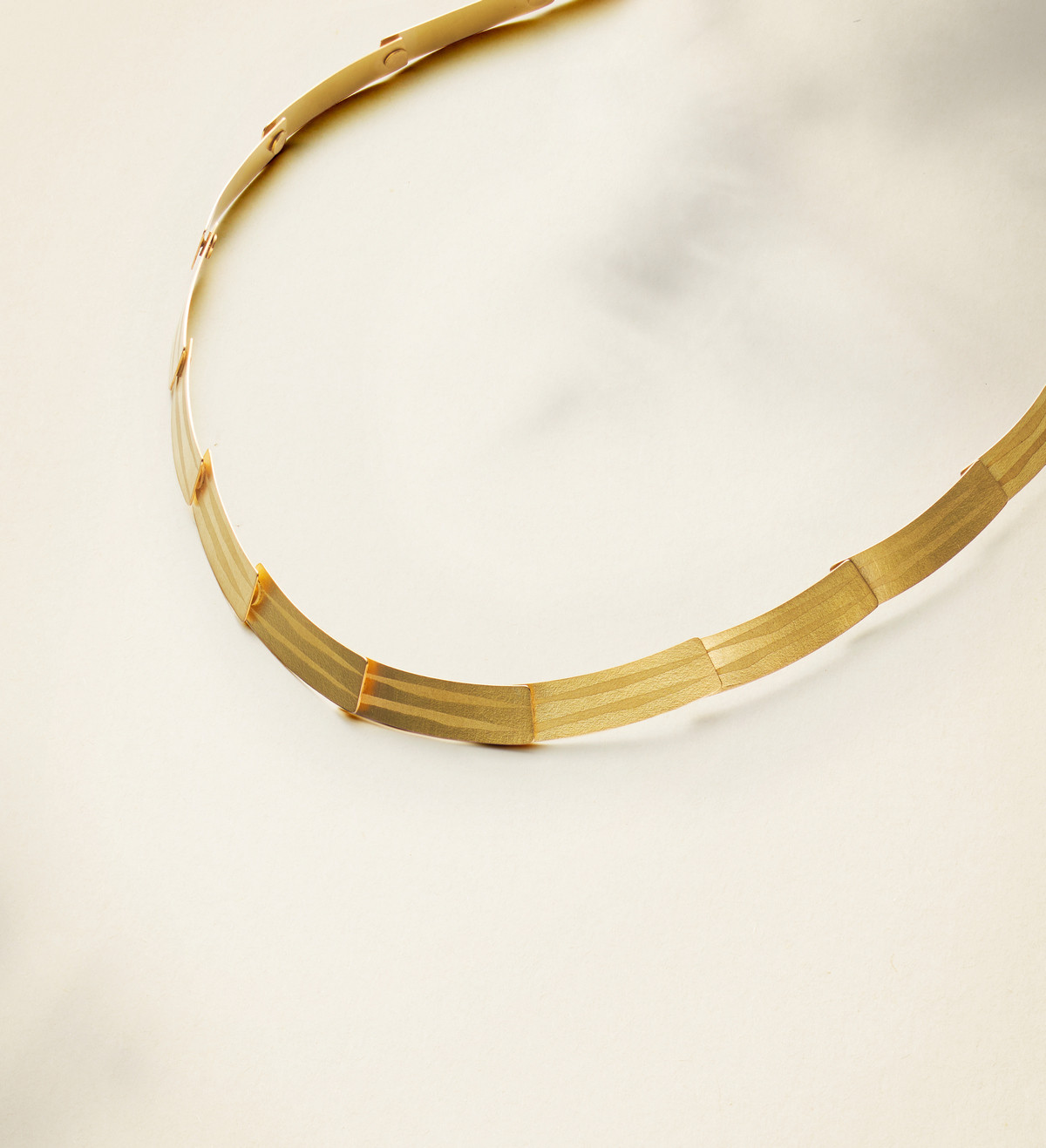 Collar or Traces 44cm