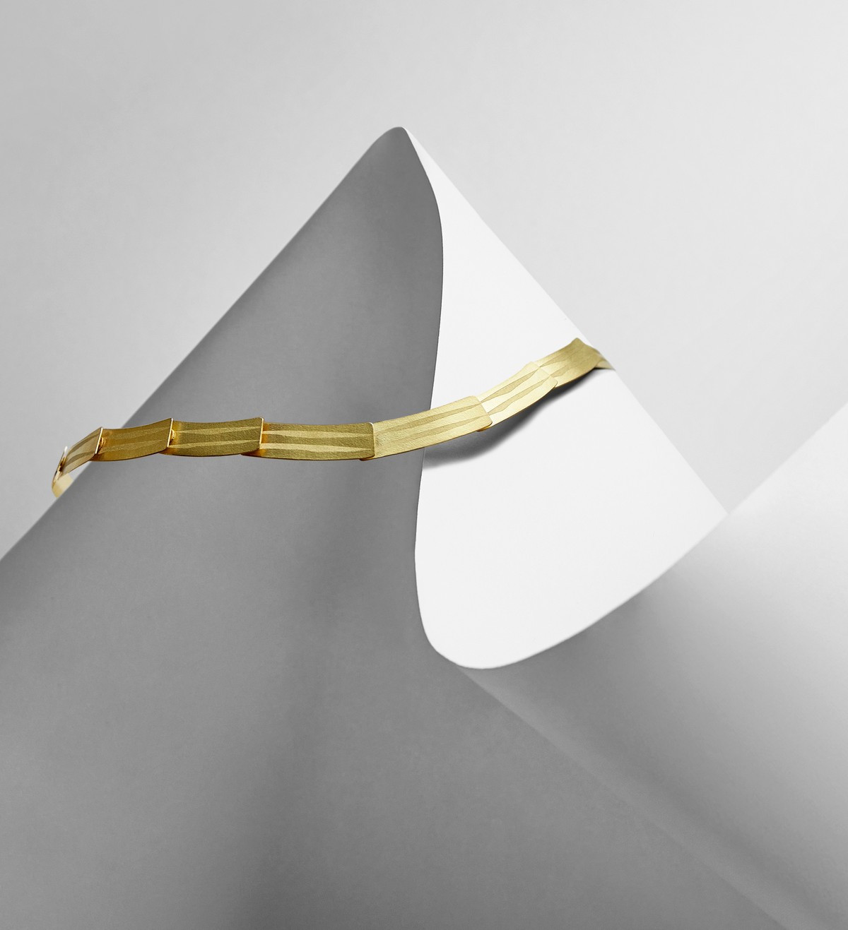 Collar or Traces 44cm