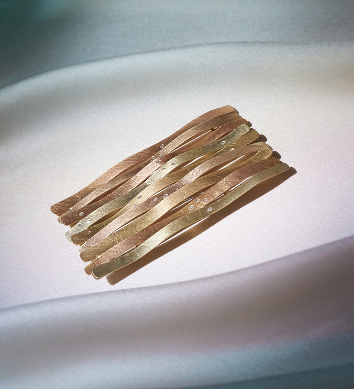 Penjoll i fermall Oceà en or i diamants (0,308 ct)